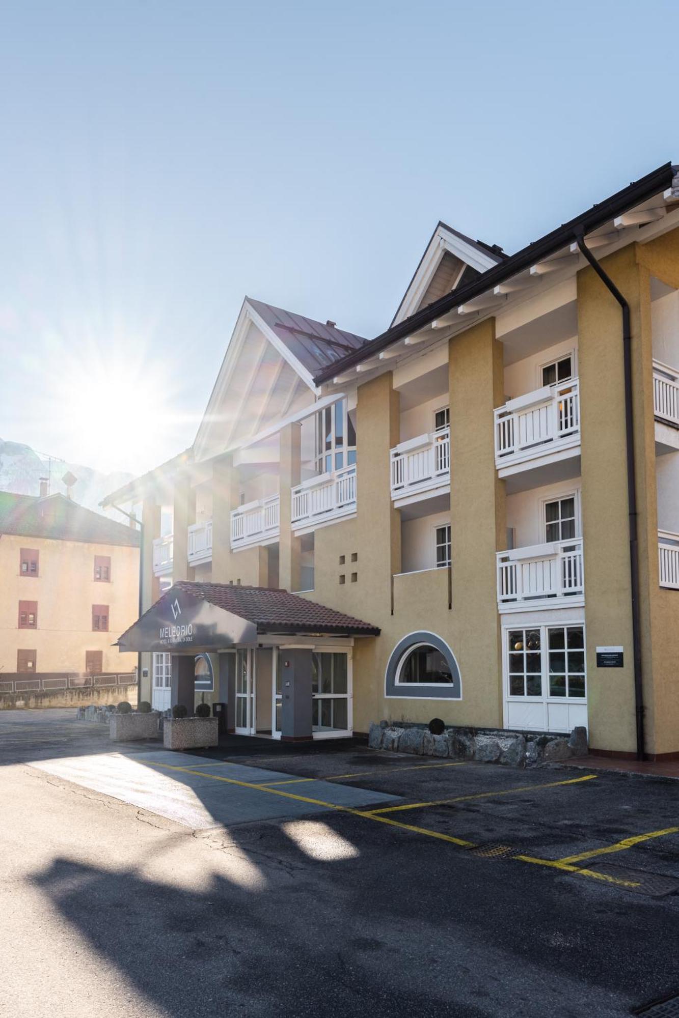 Hotel Garni Meledrio Dimaro Luaran gambar