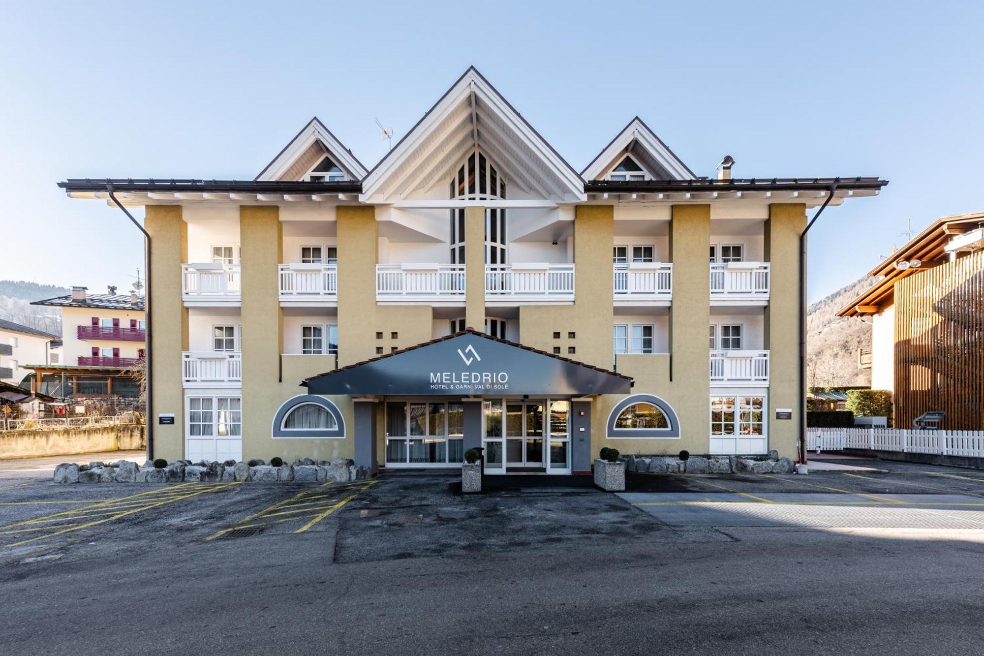 Hotel Garni Meledrio Dimaro Luaran gambar