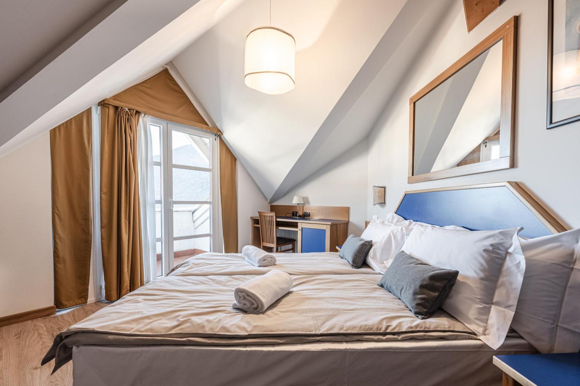 Hotel Garni Meledrio Dimaro Luaran gambar