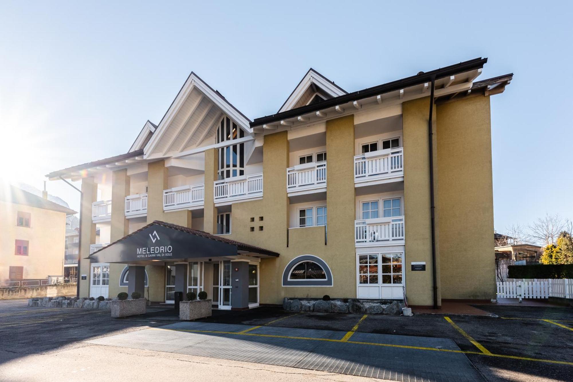 Hotel Garni Meledrio Dimaro Luaran gambar