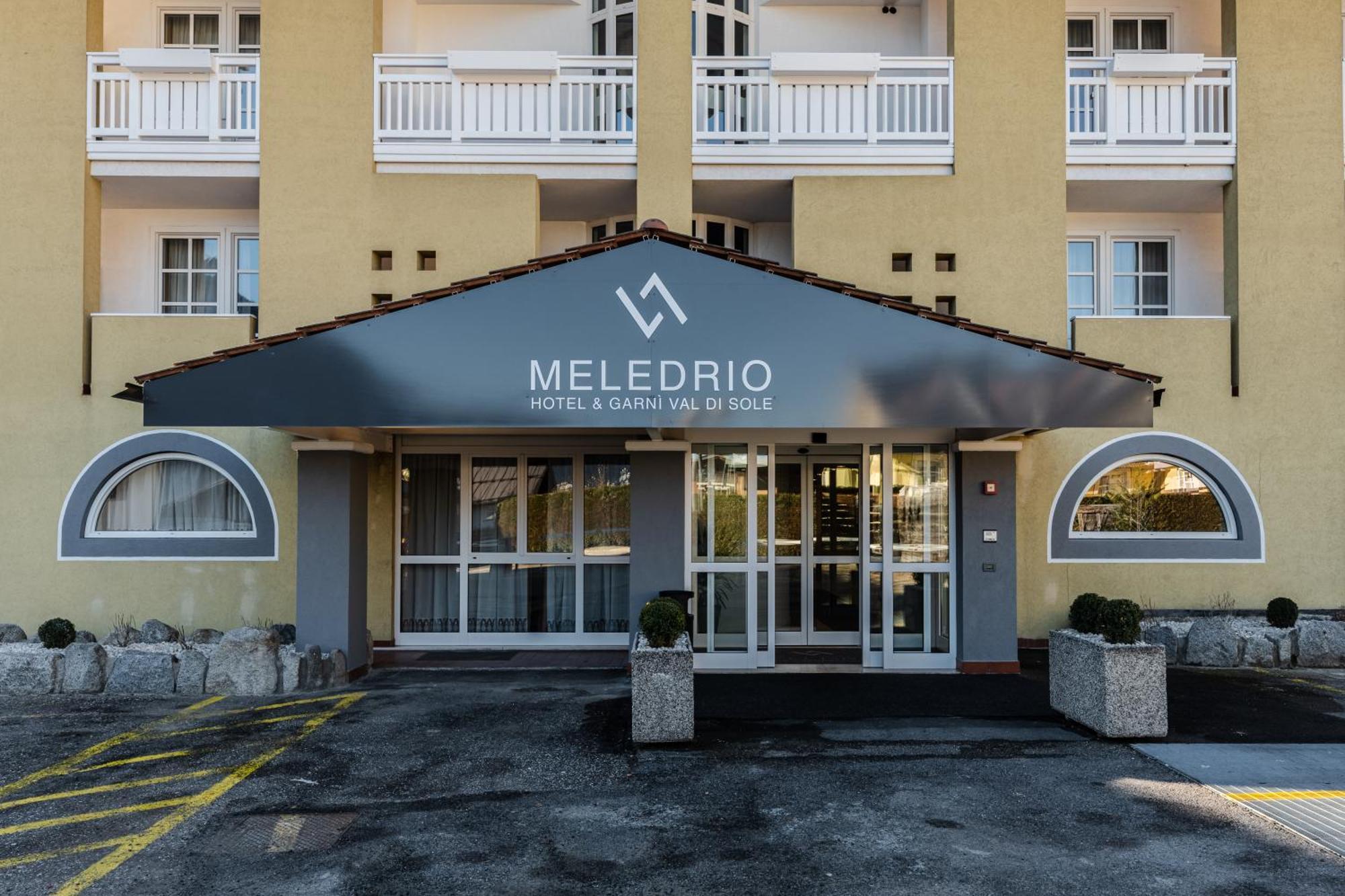 Hotel Garni Meledrio Dimaro Luaran gambar