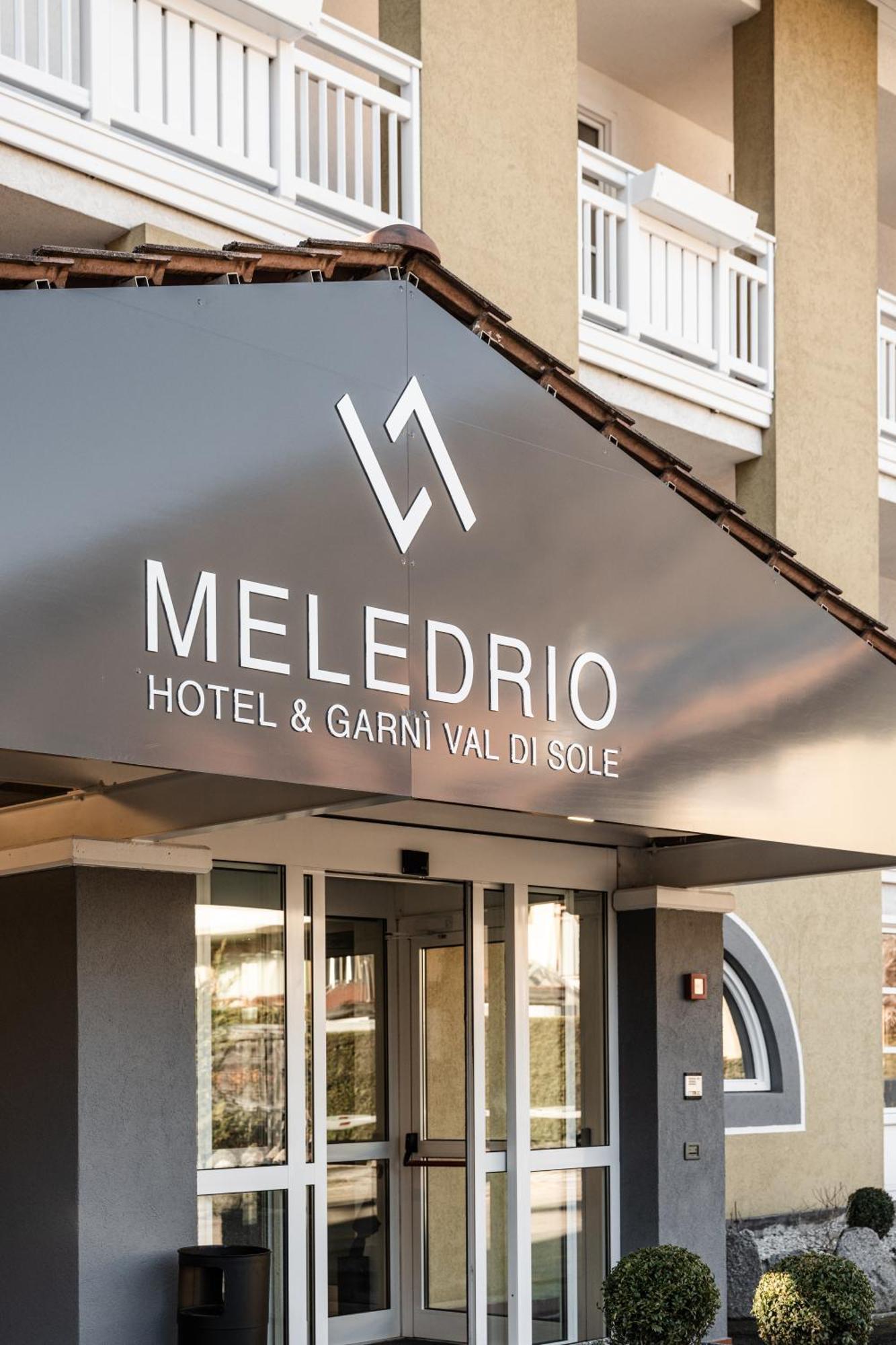 Hotel Garni Meledrio Dimaro Luaran gambar