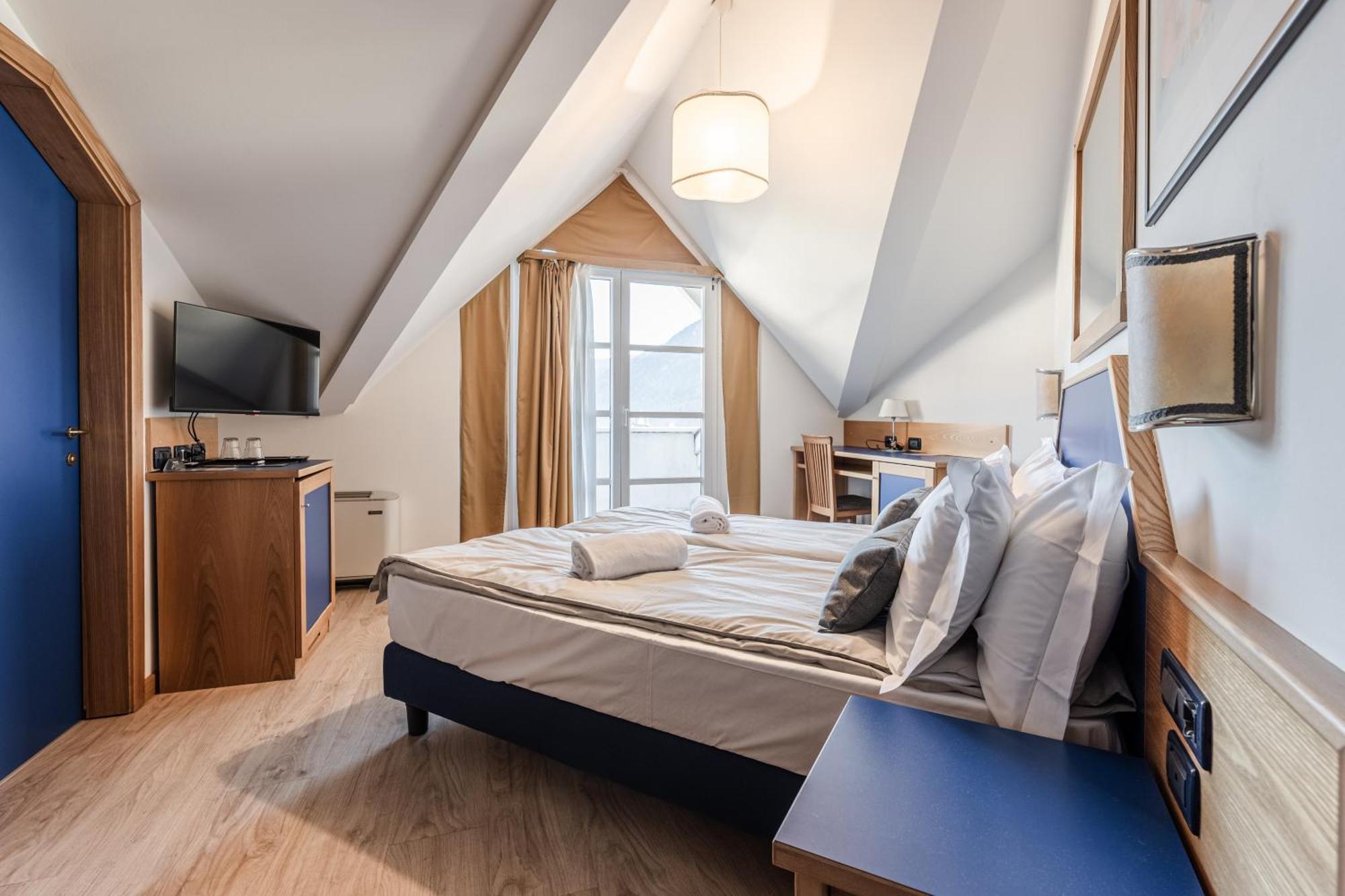 Hotel Garni Meledrio Dimaro Luaran gambar