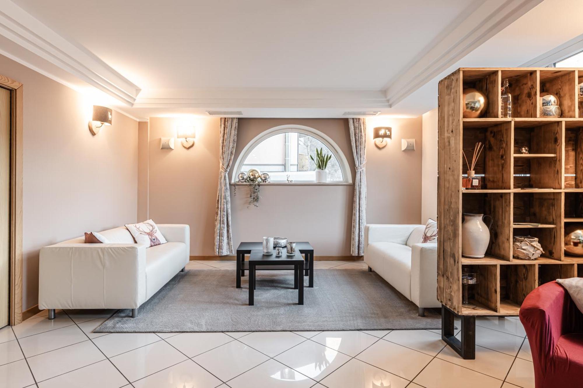 Hotel Garni Meledrio Dimaro Luaran gambar