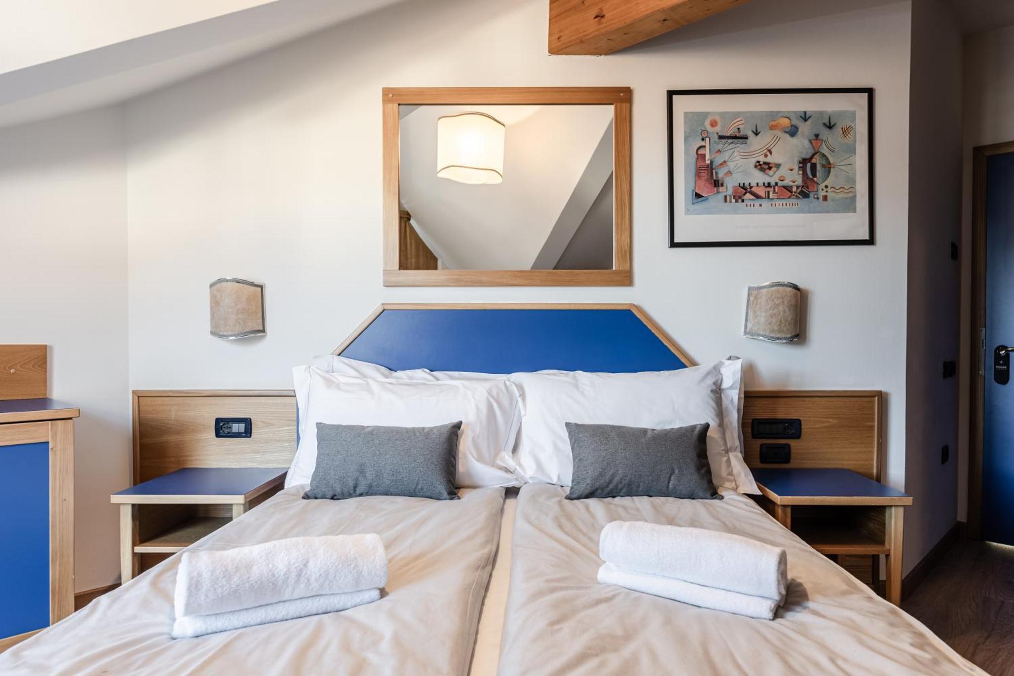 Hotel Garni Meledrio Dimaro Luaran gambar