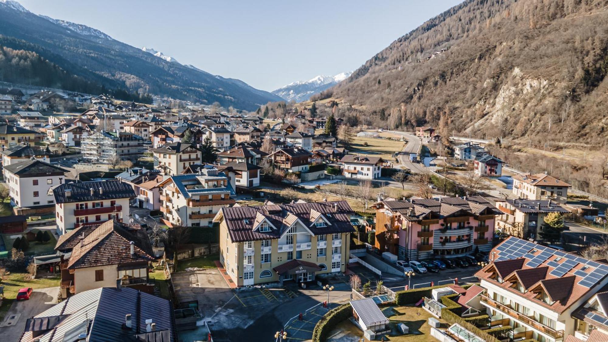 Hotel Garni Meledrio Dimaro Luaran gambar