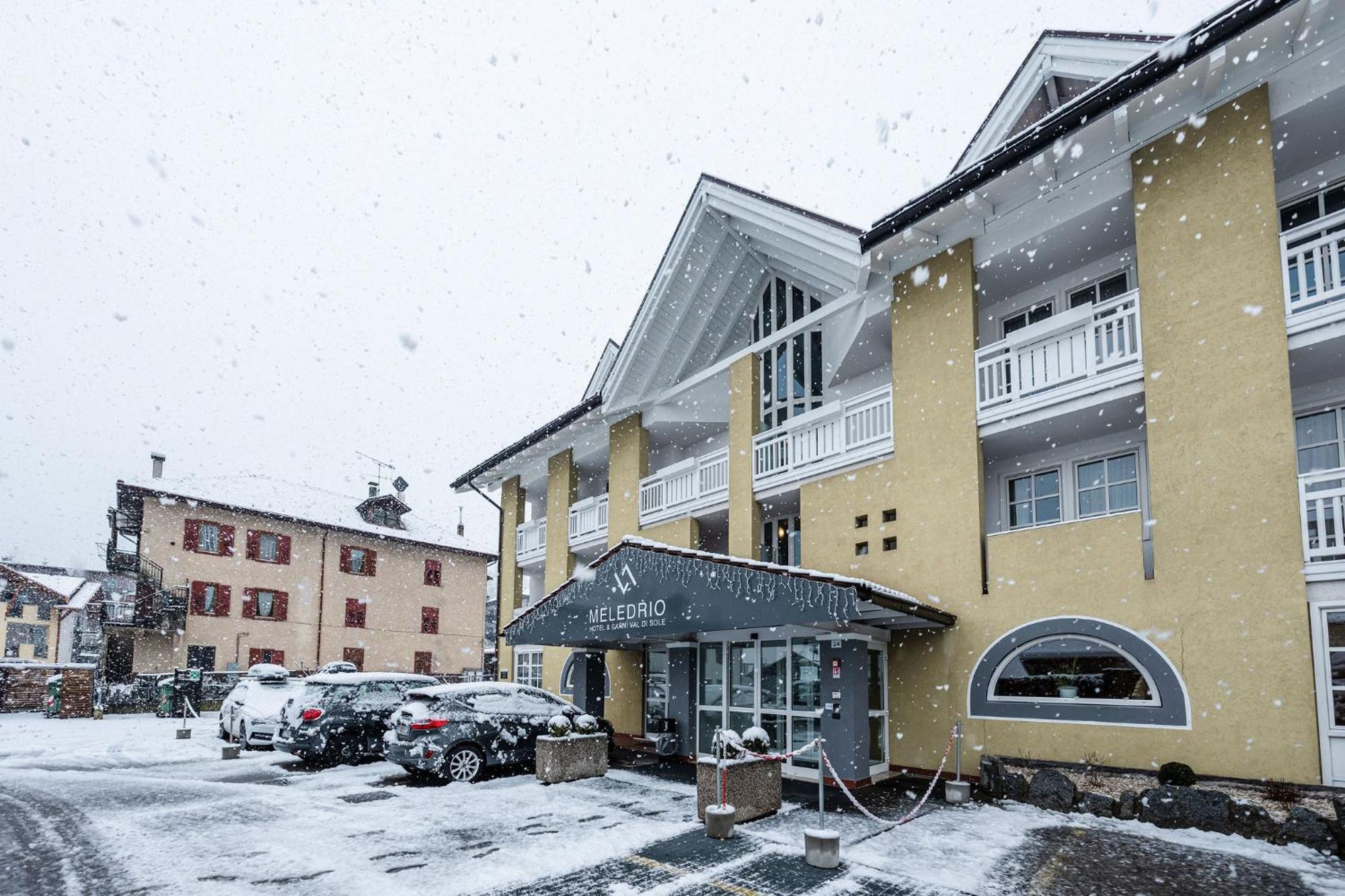 Hotel Garni Meledrio Dimaro Luaran gambar